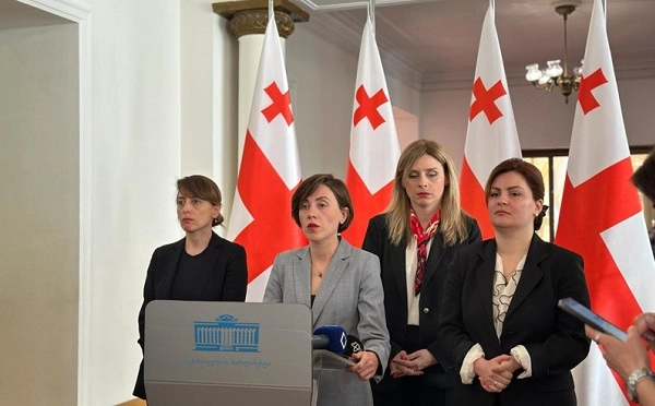 ვიბრძოლებთ ბოლომდე, რომ რუსული კანონი არ მიიღოს პარლამენტმა - ქალი დეპუტატების განცხადება