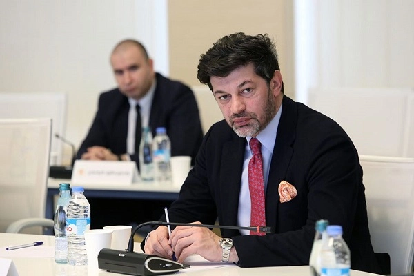 პოლიტიკიდან წასვლას ჯერ არ ვაპირებ - კახა კალაძე
