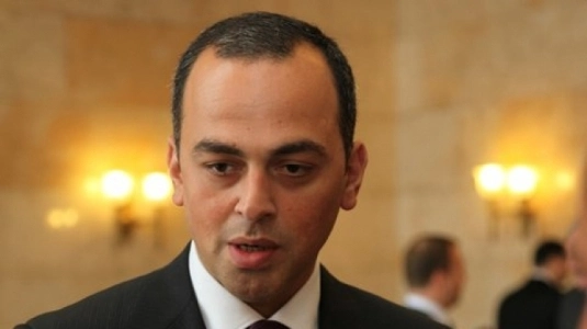 ვარშალომიძე დეპუტატის მანდატზე უარს ამბობს