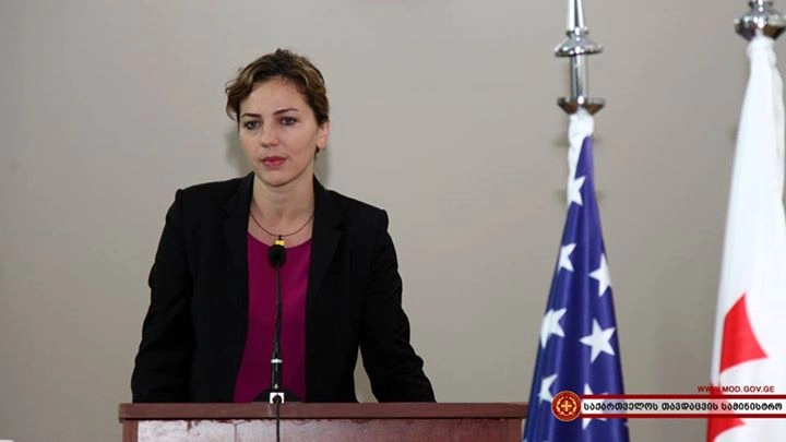 ანა დოლიძე აშშ-ში გაემგზავრა