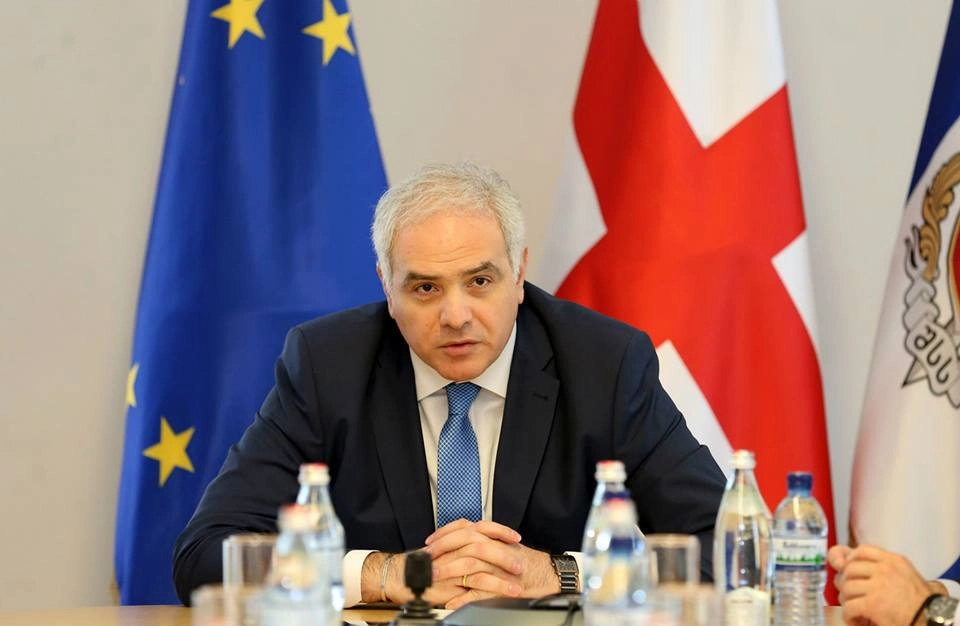  არ გავუჩუმდეთ ოჯახში ძალადობას, 40 000 პოლიციელი დაგიცვათ - გიორგი მღებრიშვილი