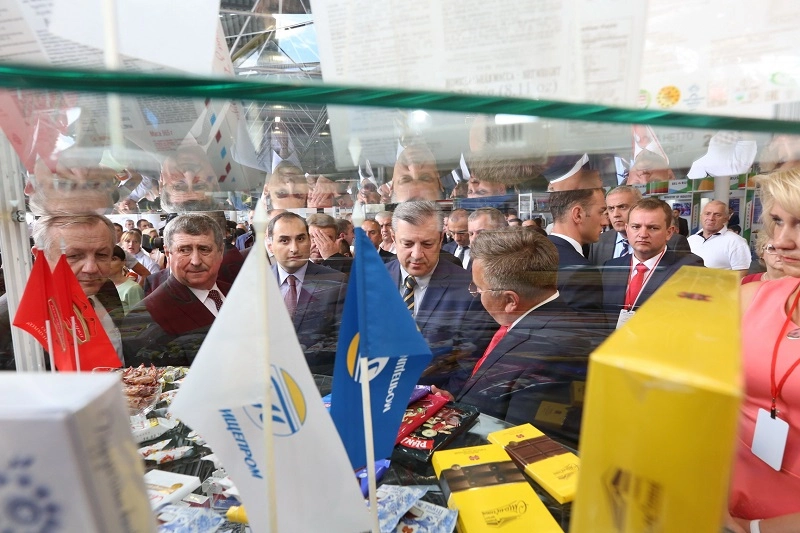 თბილისში ბელარუსის რესპუბლიკის პირველი მასშტაბური ეროვნული გამოფენა გაიხსნა