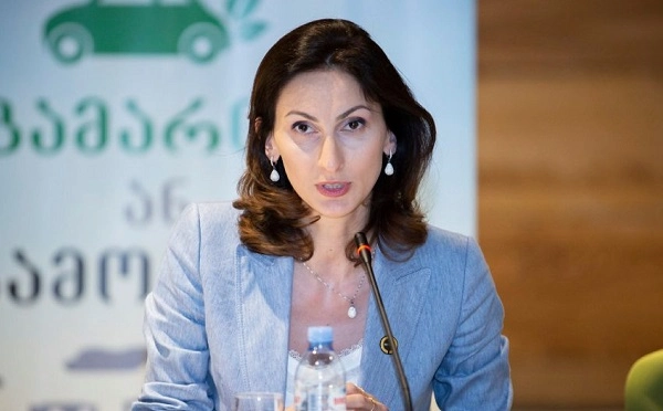 „მეორადი საბურავი საფრთხის რისკს ზრდის“ - ეკა ლალიაშვილი, „ალიანსი საგზაო უსაფრთხოებისთვის“ გამგეობის თავმჯდომარე