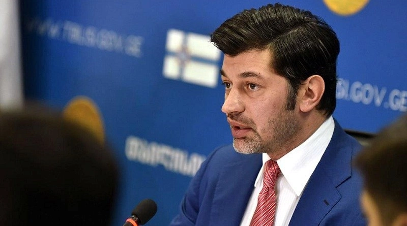 კალაძე აბრებზე ქართული ენის გამოყენების სტანდარტის დაუცველობისთვის ჯარიმების გამკაცრების ინიციატივით გამოდის