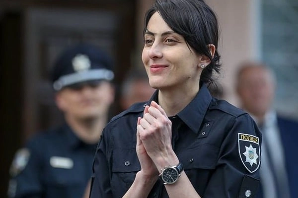  ხატია დეკანოიძე უკრაინის ნაციონალური პოლიციის უფროსის თანამდებობას ტოვებს