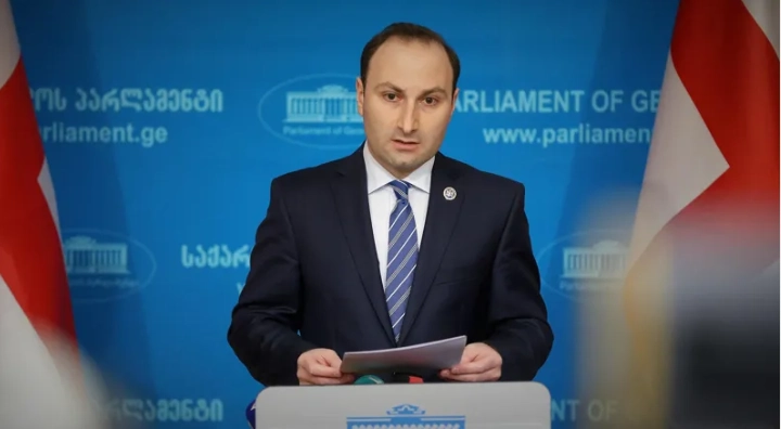 სააკაშვილს მსჯავრი აქვს დადებული მძიმე დანაშაულების ჩადენაზე, სახელმწიფო ყველაფერს აკეთებს, რომ მისი ჯანმრთელობა დაცული იყოს - ოხანაშვილი