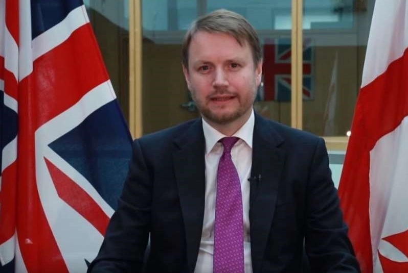 ბრიტანეთის ელჩი დიდ დიღომში მომხდარი აფეთქების შედეგად გარდაცვლილთა ოჯახებს უსამძიმარებს 