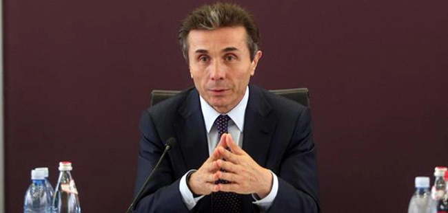 ივანიშვილი "ქართული ოცნების" სიაში - კახა კალაძე კომენტარს აკეთებს