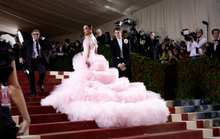 ვარსკვლავები Met Gala 2022-ზე | ფოტოები