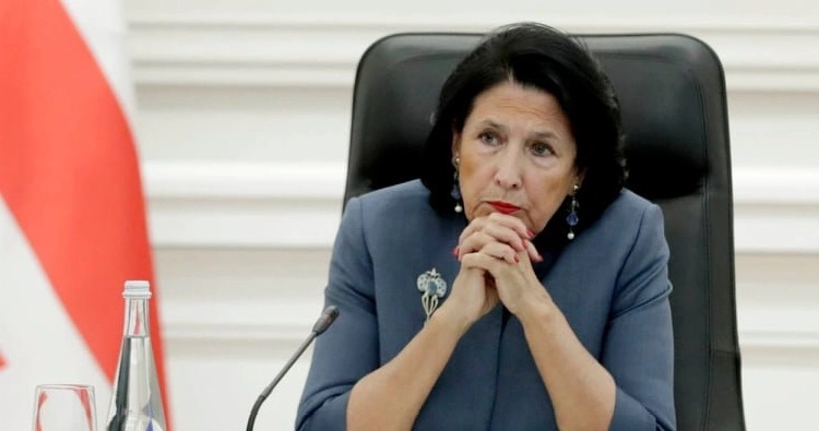 ვუსამძიმრებ თავდასხმის შედეგად დაღუპულთა ოჯახებს, შინაგან საქმეთა სამინისტროს, დაჭრილებს სწრაფად გამოჯანმრთელებას ვუსურვებ - პრეზიდენტი