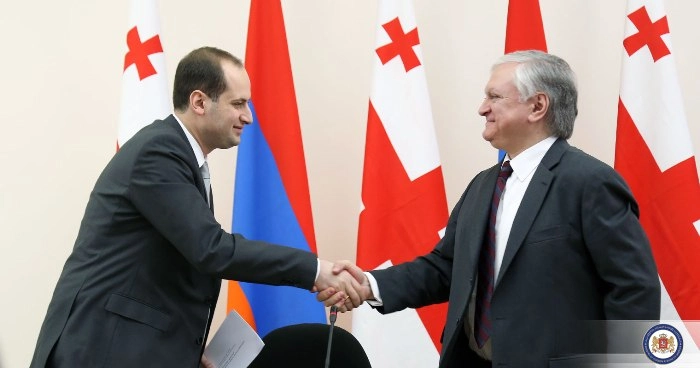 სომხეთისა და საქართველოს საგარეო საქმეთა მინისტრები უწყებებს შორის ინტენსიურ თანამშრომლობაზე შეთანხმდნენ