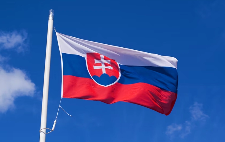 სლოვაკეთმა რუსი დიპლომატები გააძევა