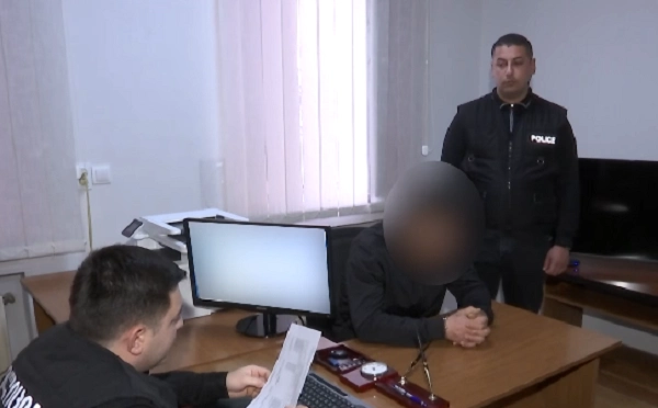 თელავში, ორსულ მეუღლეზე ძალდობის ბრალდებით 34 წლის კაცი დააკავეს