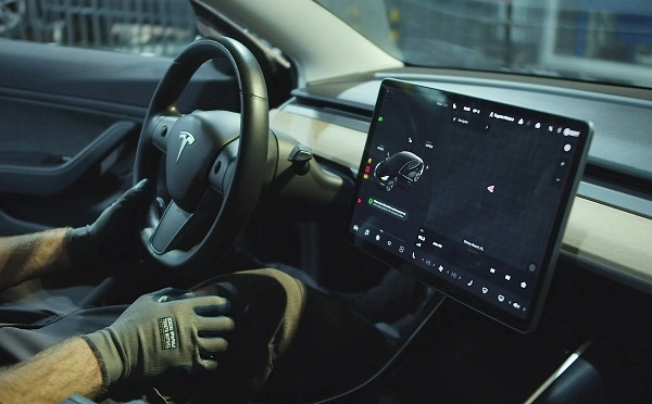  Tesla-ს სერვისი „თეგეტა მოტორსში“