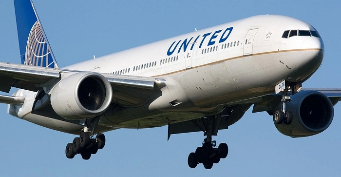 United Airlines-ის თვითმფრინავმა ტუალეტის გადავსების გამო იძულებითი დაშვება განახორციელა (ვიდეო)