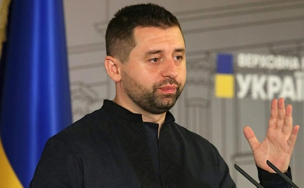უნდა მიეცეს პრეზიდენტ ზელენსკის საშუალება, მიმართოს საქართველოს პარლამენტს - დავით არახამია
