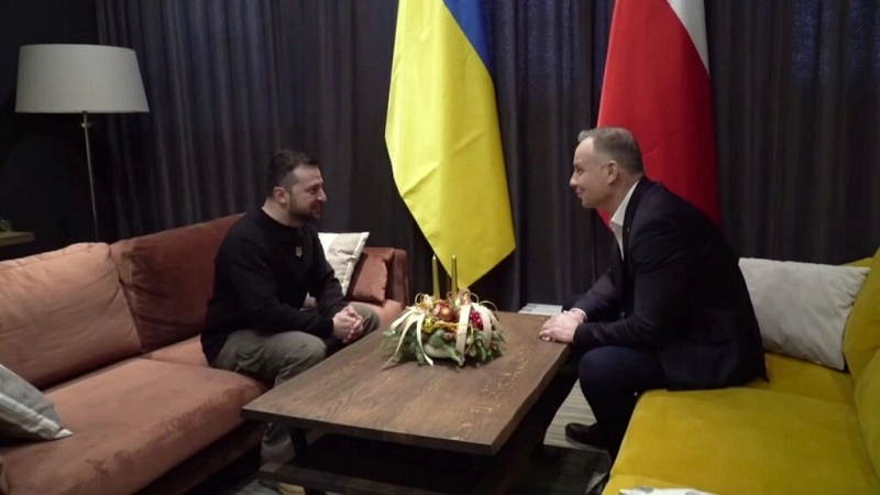 ვოლოდიმირ ზელენსკი პოლონეთში ანჯეი დუდას შეხვდა