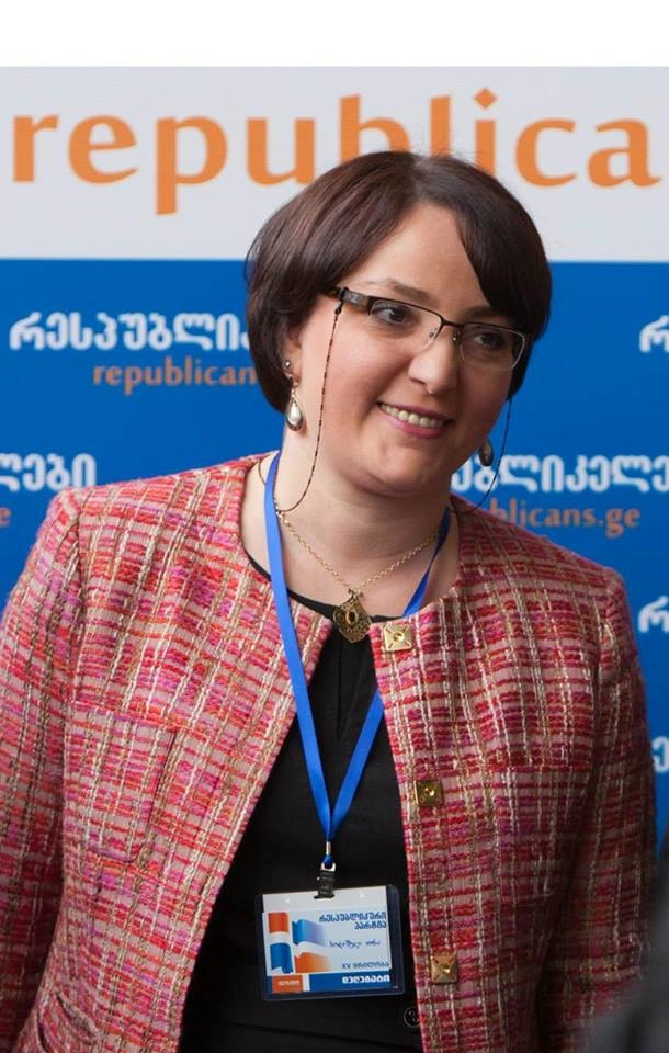 თინათინ ხიდაშელი: 8 მარტი არ მესმის და მომკალით