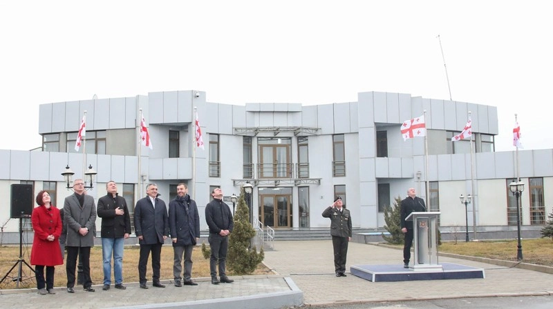 გილოცავთ ქართული დროშის დღეს - გიორგი მარგველაშვილი