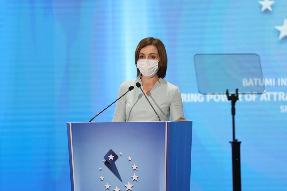 მოლდოვა მიიჩნეოდა წარმატებულად აღმოსავლეთ პარტნიორობაში, თუმცა მალევე ოლიგარქიულმა სისტემამ, კორუფციამ ჩაითრია ქვეყანა - მაია სანდუ