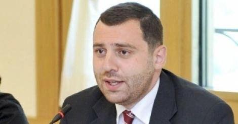 პრეზიდენტის ადმინისტრაციის უფროსად გიორგი აბაშიშვილი დაინიშნა