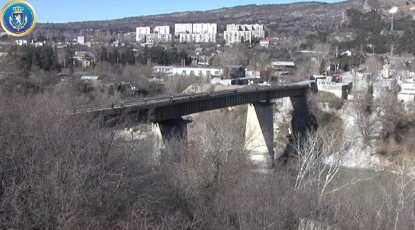ბიუჯეტის კუთვნილი თანხის მითვისების ფაქტზე „სამშენებლო-კომერციული კორპორაცია ხიდის“ დამფუძნებელი დააკავეს
