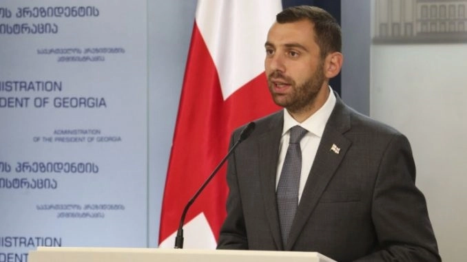 თქვან, რომ პრეზიდენტს ჩვენ აღარ ვირჩევთ და დაისვენებენ თავადაც - აბაშიშვილი "საჯარო სამსახურის შესახებ" კანონში შესატან ცვლილებებზე