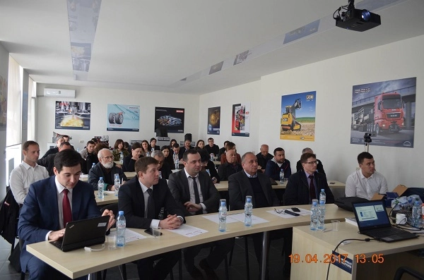  „თეგეტა მოტორსის“ მოწვევით Bosch-ის და Motul-ის წარმომადგენლებმა საქართველოს ტექნიკურ უნივერსიტეტში ლექცია-სემინარი გამართეს
