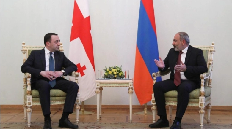 ირაკლი ღარიბაშვილსა და ნიკოლ ფაშინიანს შორის სატელეფონო საუბარი გაიმართა