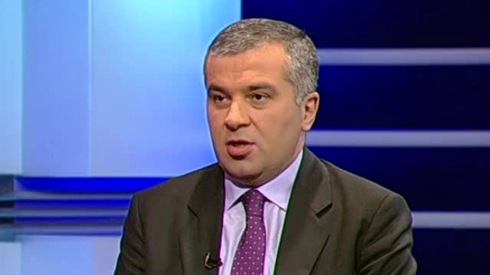"ეს ხელისუფლება დამთავრდება 4 დღეში, ეს არის ჩვენი უსაფრთხოების და გადარჩენის საკითხი" - დავით ბაქრაძე