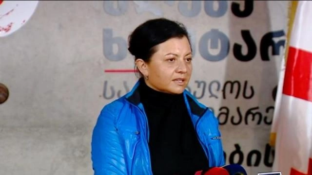 ყველა პოლიციელმა, ვინც კი შევიდა მიხეილ სააკაშვილთან ასაყვანად, მასთან სელფი გადაიღო - ეკა ხერხეულიძე