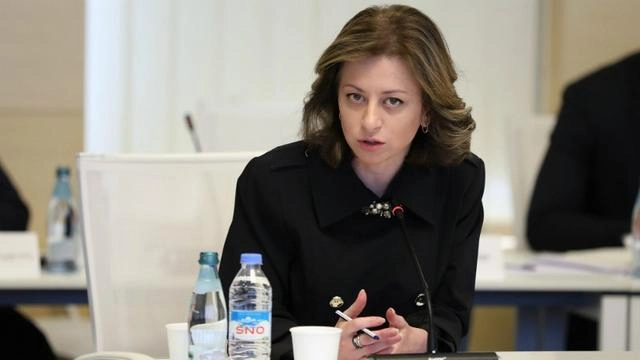  ეკატერინე ტიკარაძე საჯაროდ აიცრება