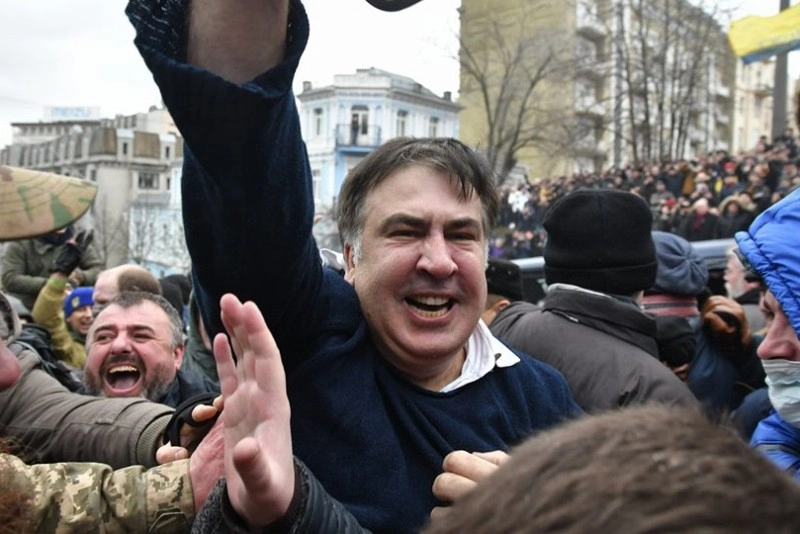 ფარჩაკები ვერ მიხვდნენ, ვისთან აქვთ საქმე, მე ვარ გამარჯვებისთვის დაბადებული - სააკაშვილი