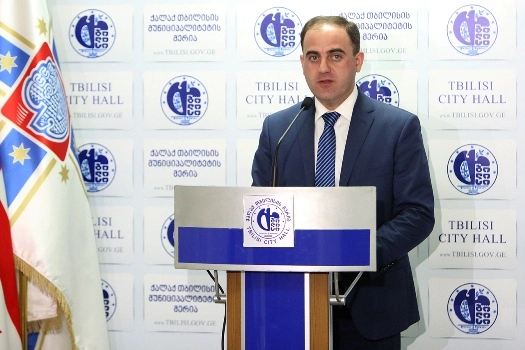 კრწანისი-შინდისის დამაკავშირებელი გზა ნადიკვრის მეორე შესახვევიდან დაიწყება და სოფელ შინდისში ჯავახიშვილის ქუჩას შეუერთდება