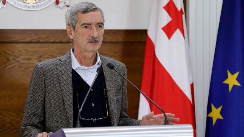 თუ სიცხე გაქვთ და ინფიცირებულთან კონტაქტი არ გქონიათ, ნუ დარეკავთ მაშინვე 112-ში - იმნაძე
