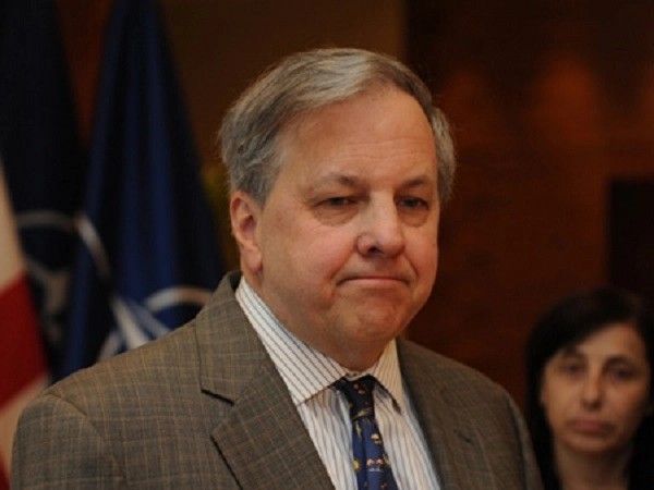 პროცესი ზედმიწევნით სამართლიანი უნდა იყოს ყოფილი პრეზიდენტის და ყველა მოქალაქის მიმართ - იან კელი