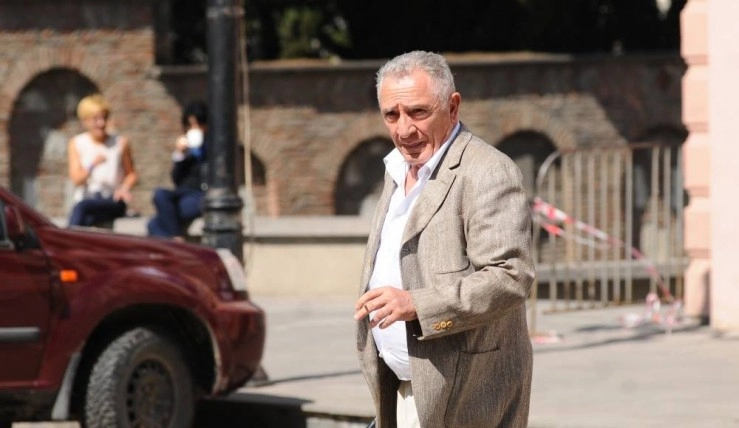 თოფაძე ბოდიშის მოხდას არ აპირებს და ჟურნალისტების წინააღმდეგ შეტევაზე გადმოდის