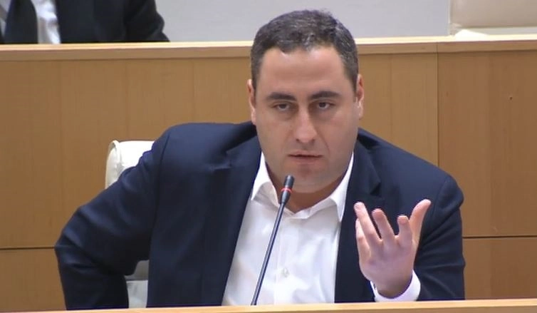 საქართველოს პოზიციას უკრაინასთან მიმართებაში, ჩვენი ამერიკელი პარტნიორები დიდი ეჭვებით უყურებენ - გიორგი ვაშაძე