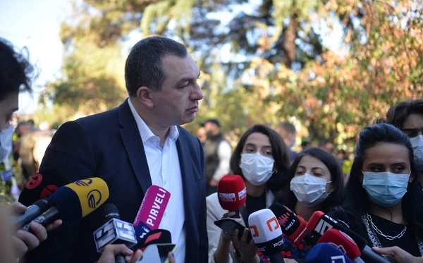  ეს პროცესი არ უკავშირდება პოლიტიკური დაძაბულობის განმუხტვას - გიგა ბოკერია სალომე ზურაბიშვილთან შეხვედრაზე