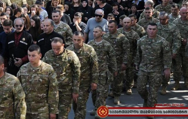 ავღანეთში დაღუპული ქართველი გმირი სამხედრო პატივით დაკრძალეს