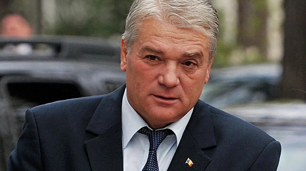 რუმინეთის შს მინისტრი 15 წლის გოგონას მკვლელობის გამო, პოსტზე დანიშვნიდან 6 დღის შემდეგ გადადგა