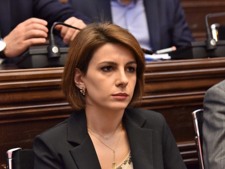 ვფიქრობ, „ქართულ ოცნებას“ არჩევნებზე საპრეზიდენტო კანდიდატი არ ეყოლება - თამარ ჩუგოშვილი
