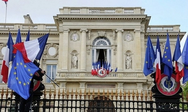  საფრანგეთის საგარეო საქმეთა სამინისტრომ რუსეთის ელჩი დაიბარა