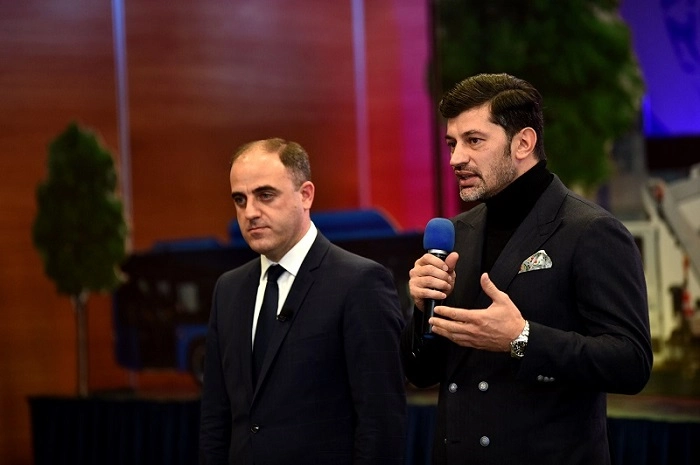 კახა კალაძემ დავით ნარმანიას მადლობა გადაუხადა და მომავალ საქმიანობაში წარმატება უსურვა