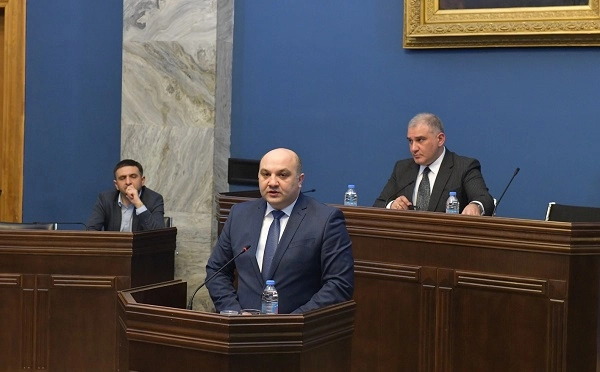 საქართველოს სახელმწიფო საზღვრის უკანონოდ გადაკვეთაზე სისხლისსამართლებრივი პასუხისმგებლობა წესდება