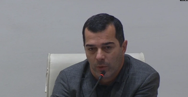 როდის გადაიყვანთ სააკაშვილს სასჯელაღსრულების დაწესებულებაში? - დეპუტატი ბერაია რატი ბრეგაძეს