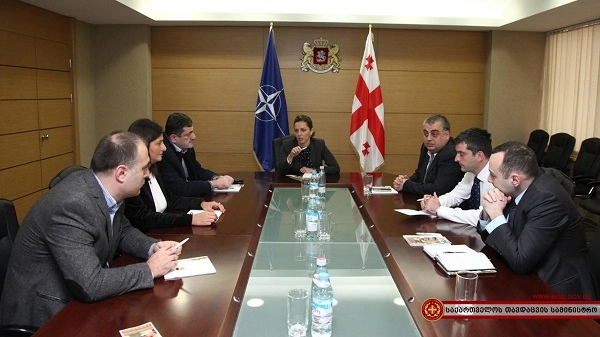 თავდაცვის სამინისტრო ფსიქოლოგიური მხარდაჭერის პროგრამის ფარგლებში სამედიცინო დაწესებულებებთან ქვეყნის მასშტაბით ითანამშრომლებს