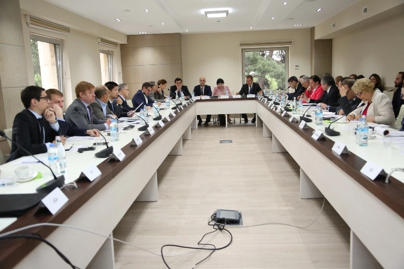  მთავრობის ადმინისტრაციაში ეკონომიკური ზრდის ხელშეწყობის მიზნით დაგეგმილ რეფორმებზე იმსჯელეს