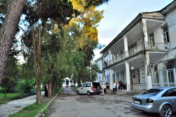 ბათუმში 39 წლის ქალბატონი გარდაიცვალა - ჰქონდა, თუ არა, გარდაცვლილს H1N1, კვლევა მიმდინარეობს 