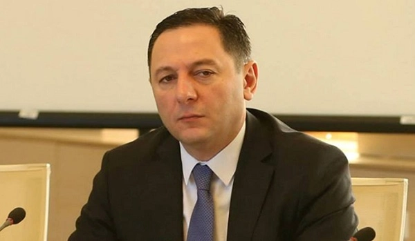  სუს-ის ხელმძღვანელი პარლამენტში, ნდობის ჯგუფს დღეს შეხვედრა